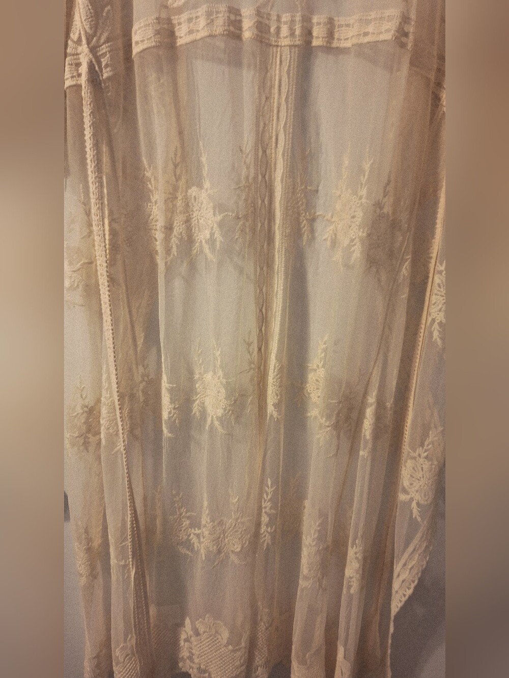 Cream Lace Kimono Robe - Picture 13 of 14